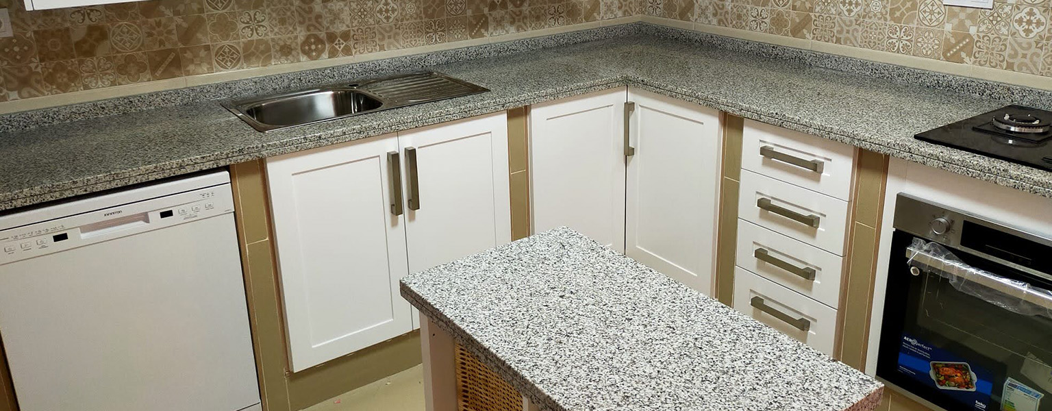 GRANITO BLANCO CRISTAL